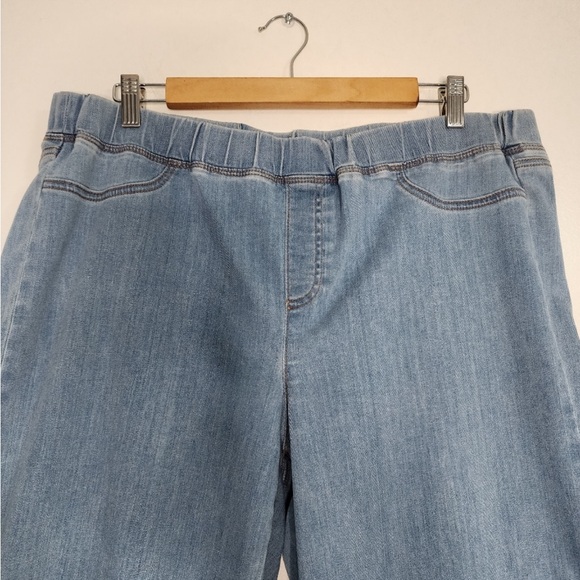 Eileen Fisher Pull on Ankle Blue Jean Frayed Hem Organic and Elastic waist ! - Picture 8 of 8